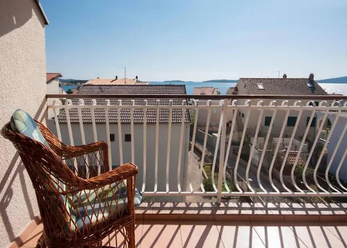 Apartments Maretic Brodarica Center